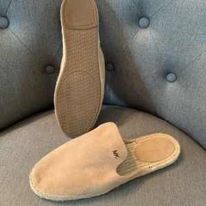 MK slip on espadrilles